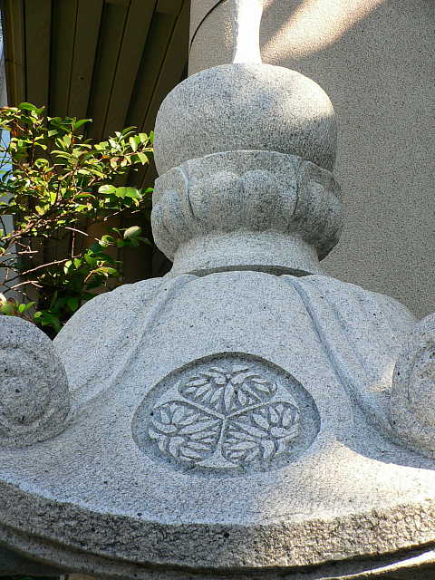 雉子神社 葵の御紋