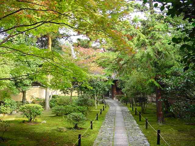 京都　鹿王院