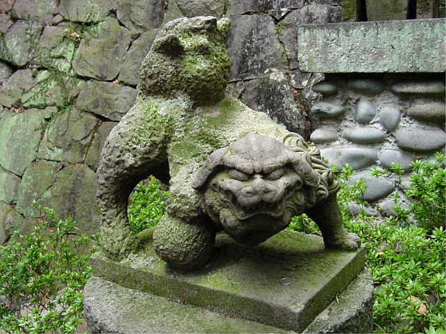 長崎　諏訪神社 願掛け狛犬